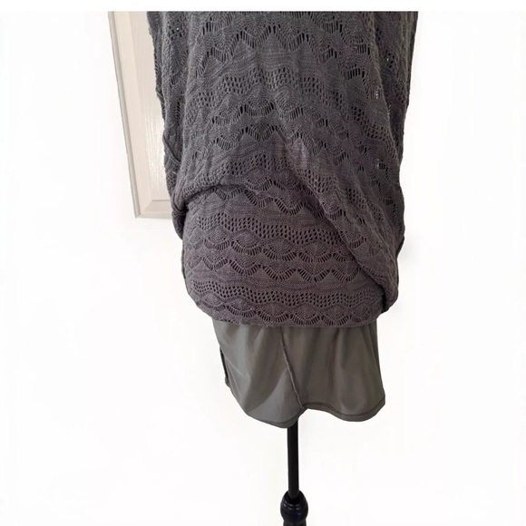 Bebe Crochet Maxi Dress XS Green Long Halter Mermaid Beads Elegant Resort Cruise - Picture 6 of 10